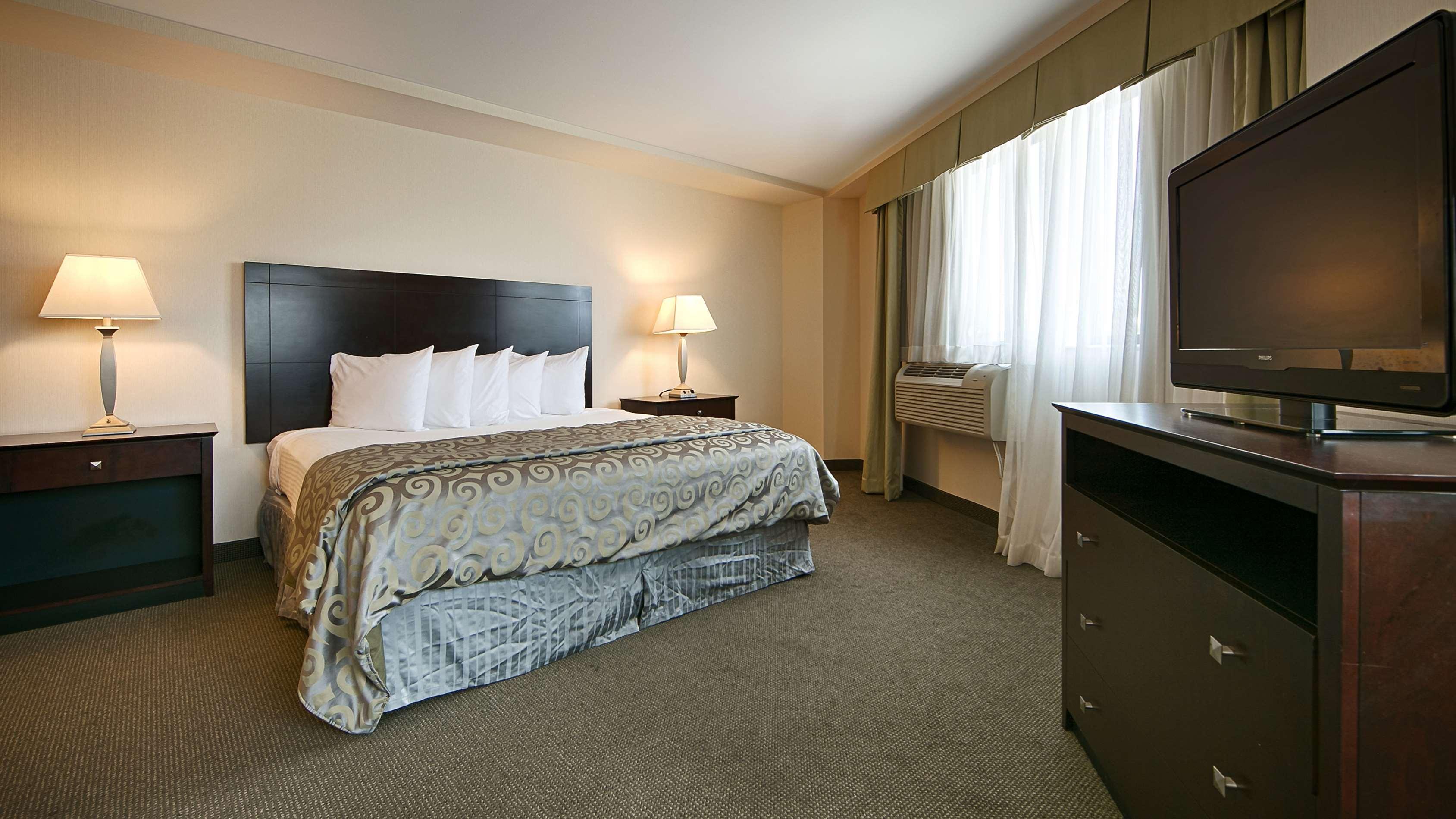 Best Western Plus Philadelphia Airport South - At Widener University Chester Bagian luar foto