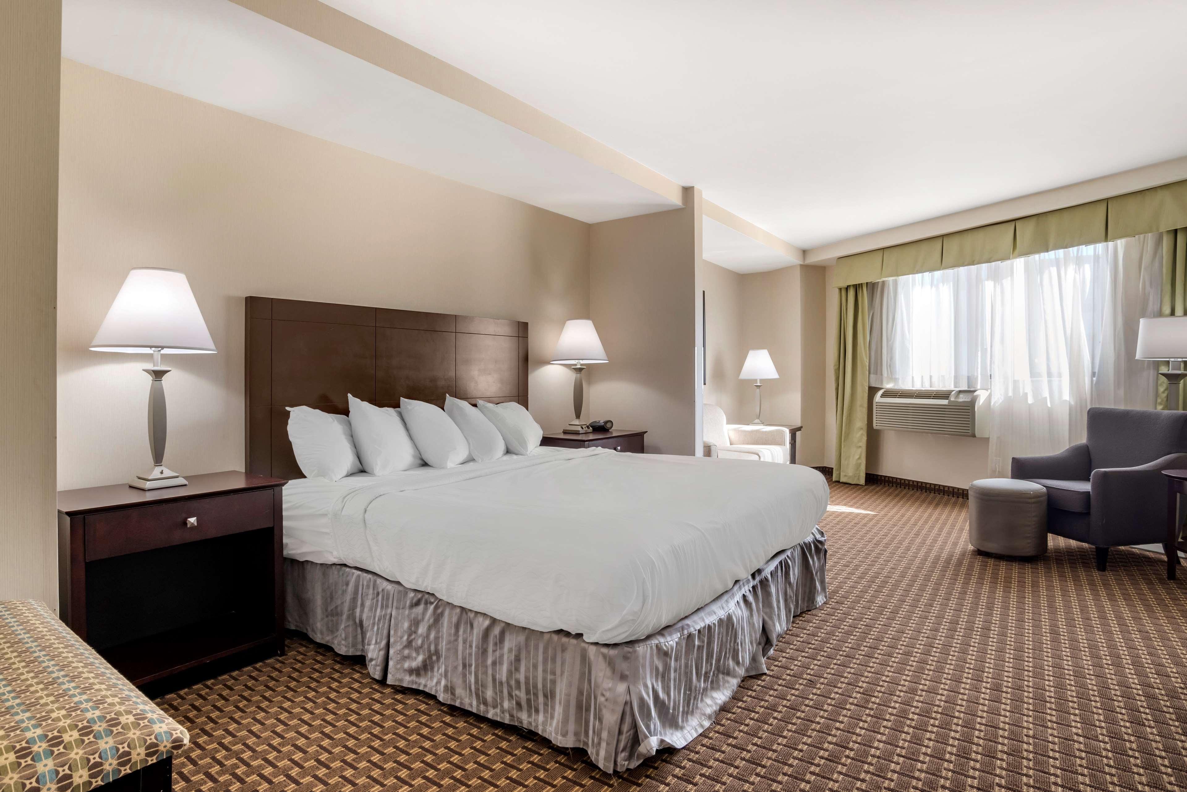 Best Western Plus Philadelphia Airport South - At Widener University Chester Bagian luar foto