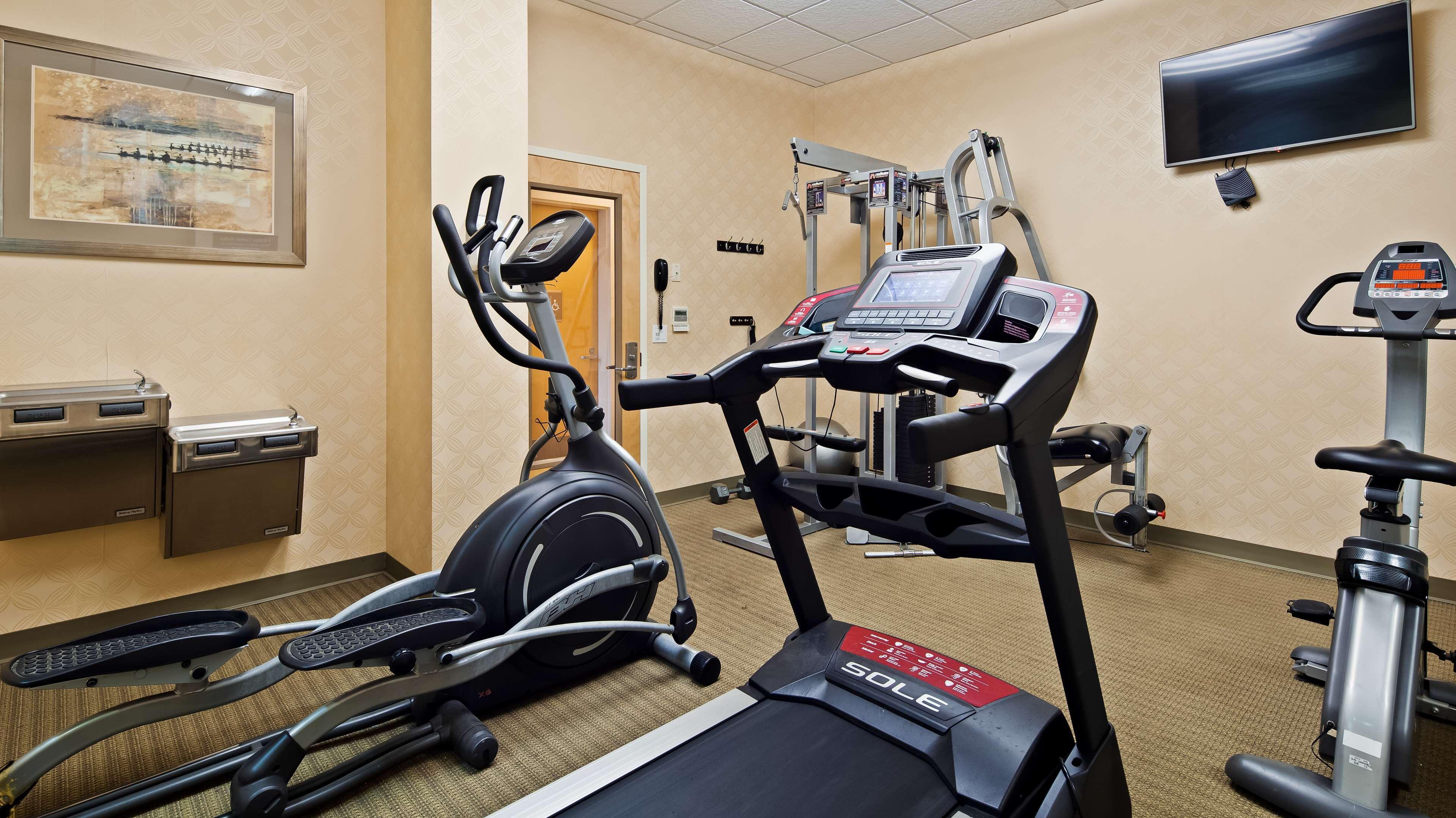 Best Western Plus Philadelphia Airport South - At Widener University Chester Bagian luar foto